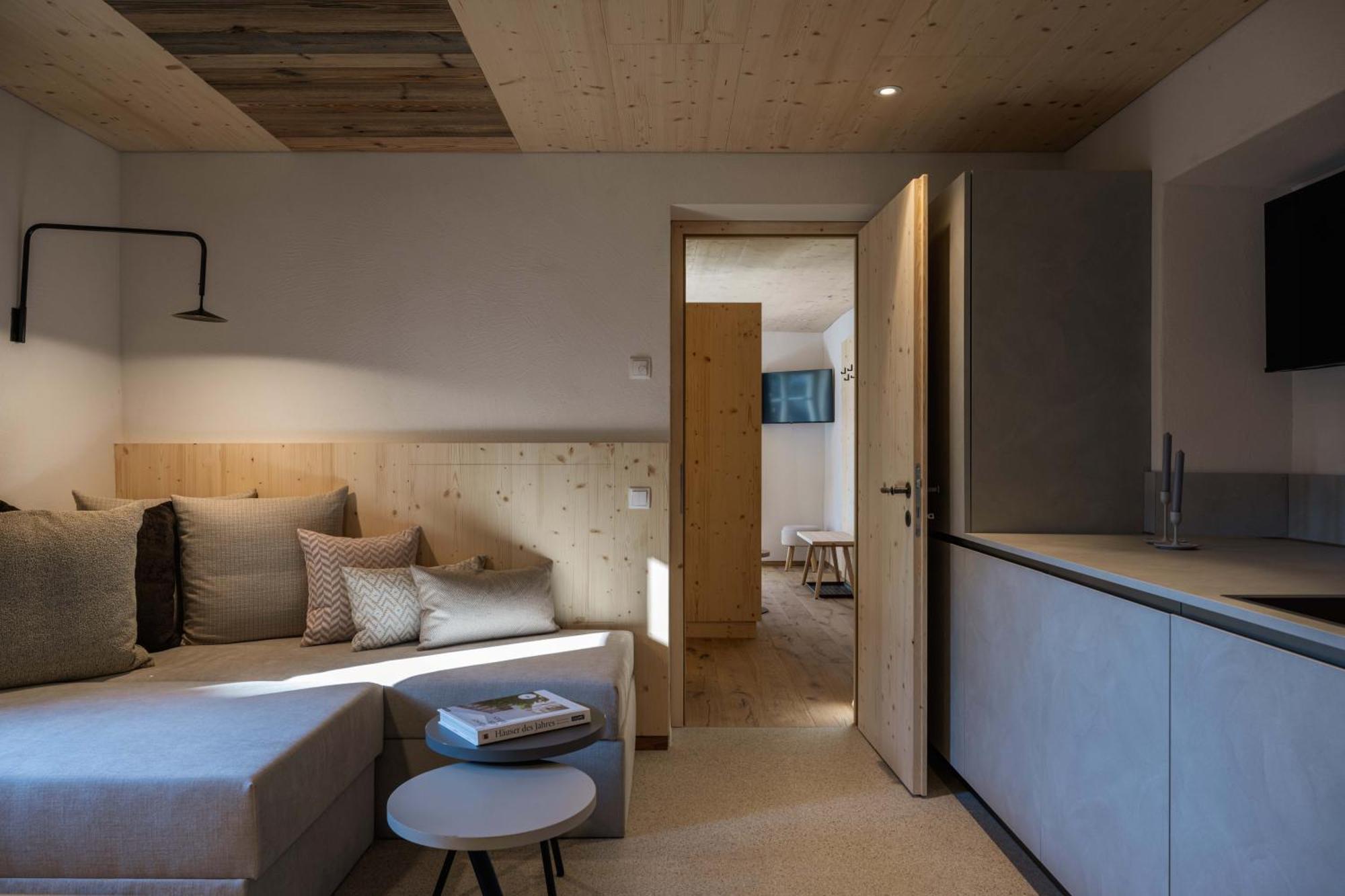 Apartmán Ansitz Pontegardena Ponte Gardena Exteriér fotografie